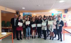 Cérémonie de Remise des diplômes en présence du Maire Mr Frimont et Mme Frigo son adjointe.